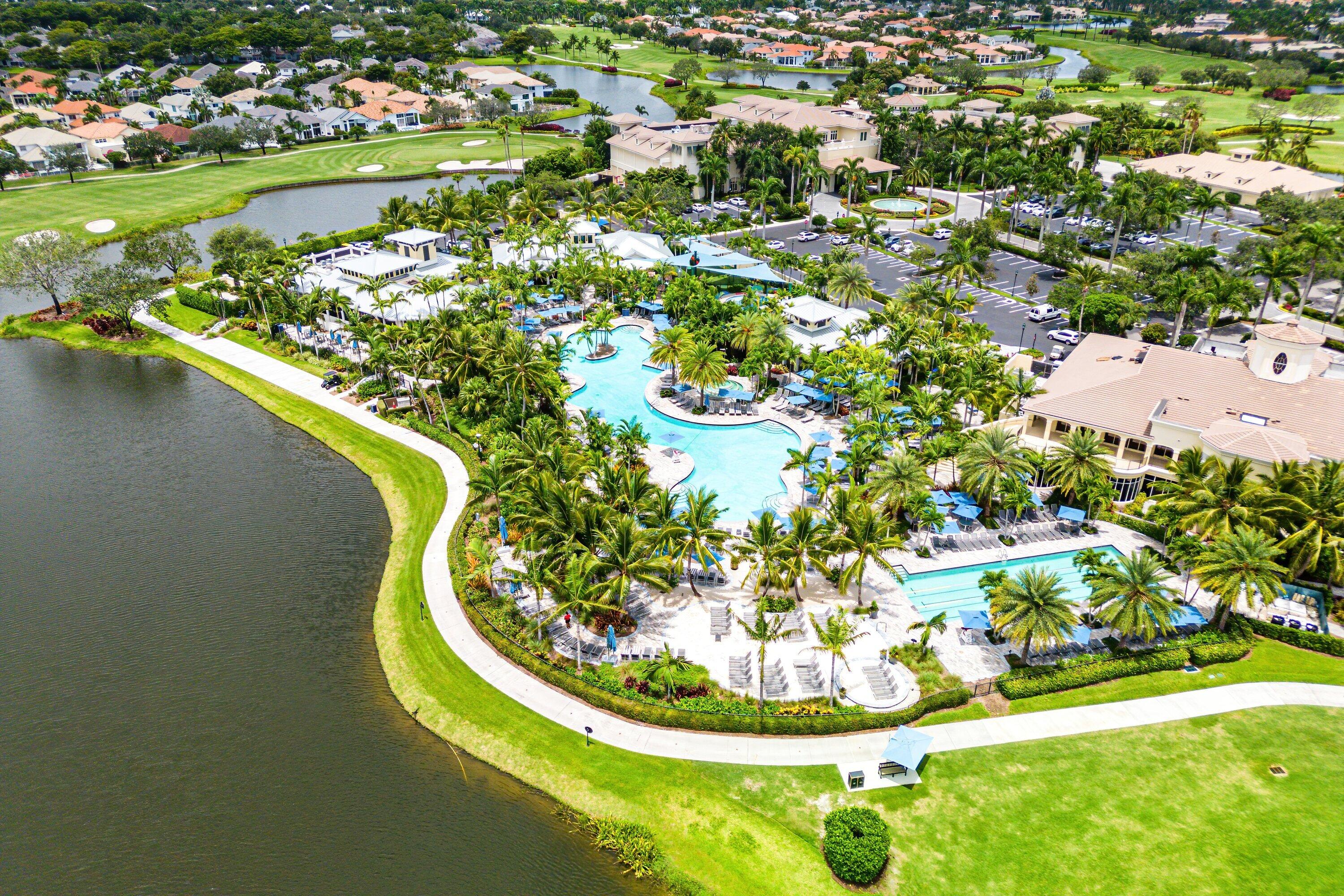 3507 NW Clubside Circle