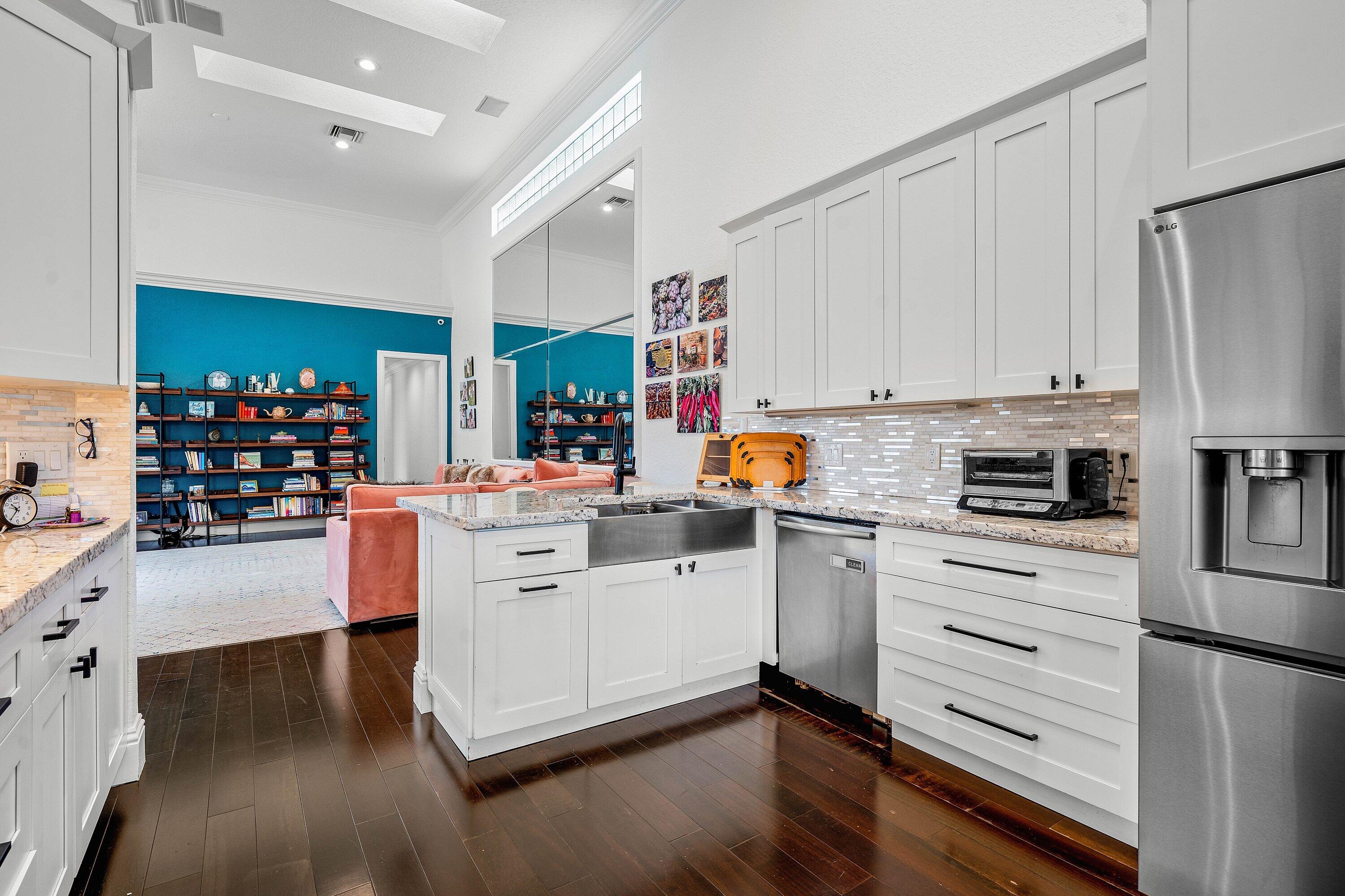 3507 NW Clubside Circle