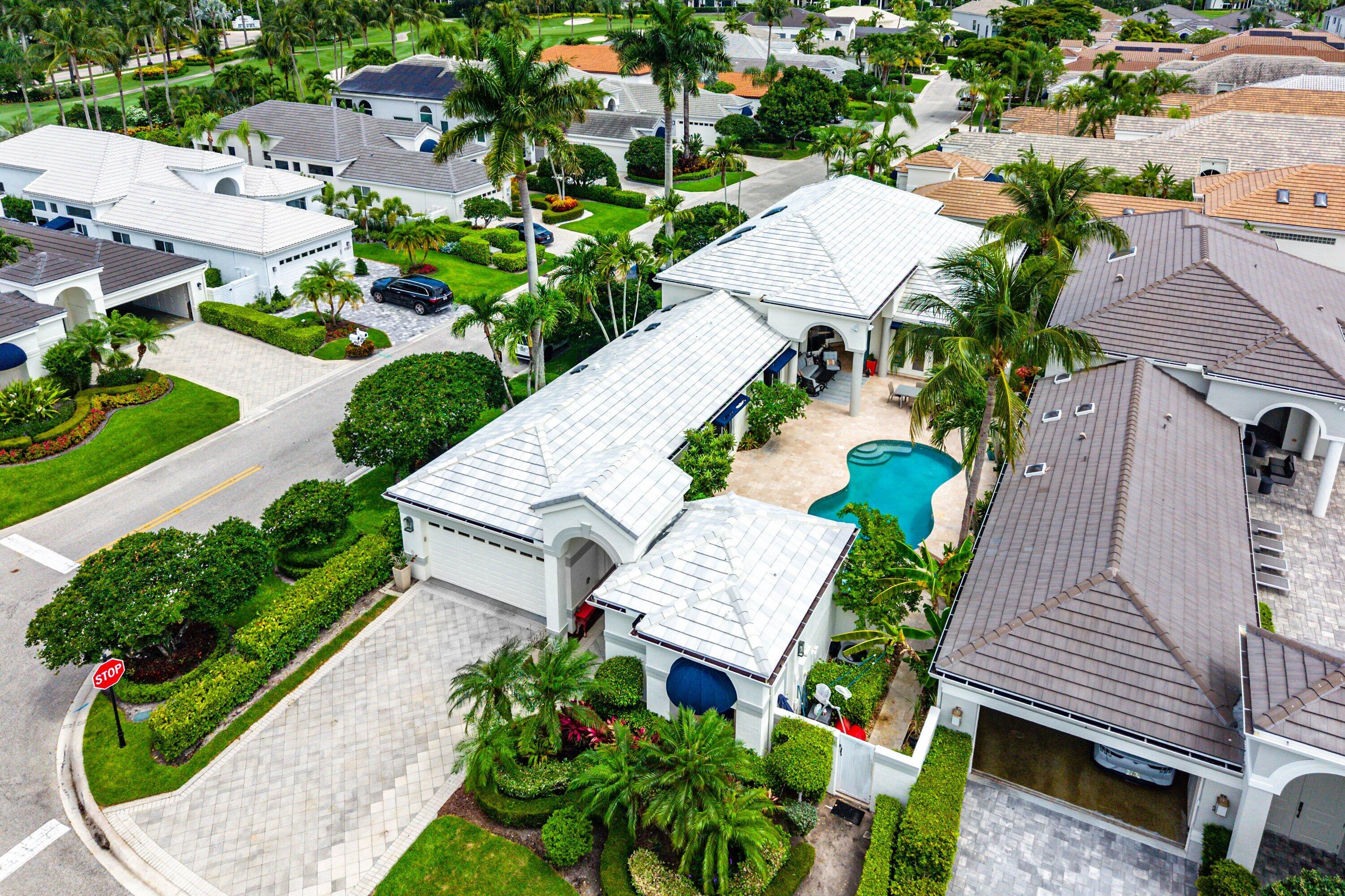 3507 NW Clubside Circle