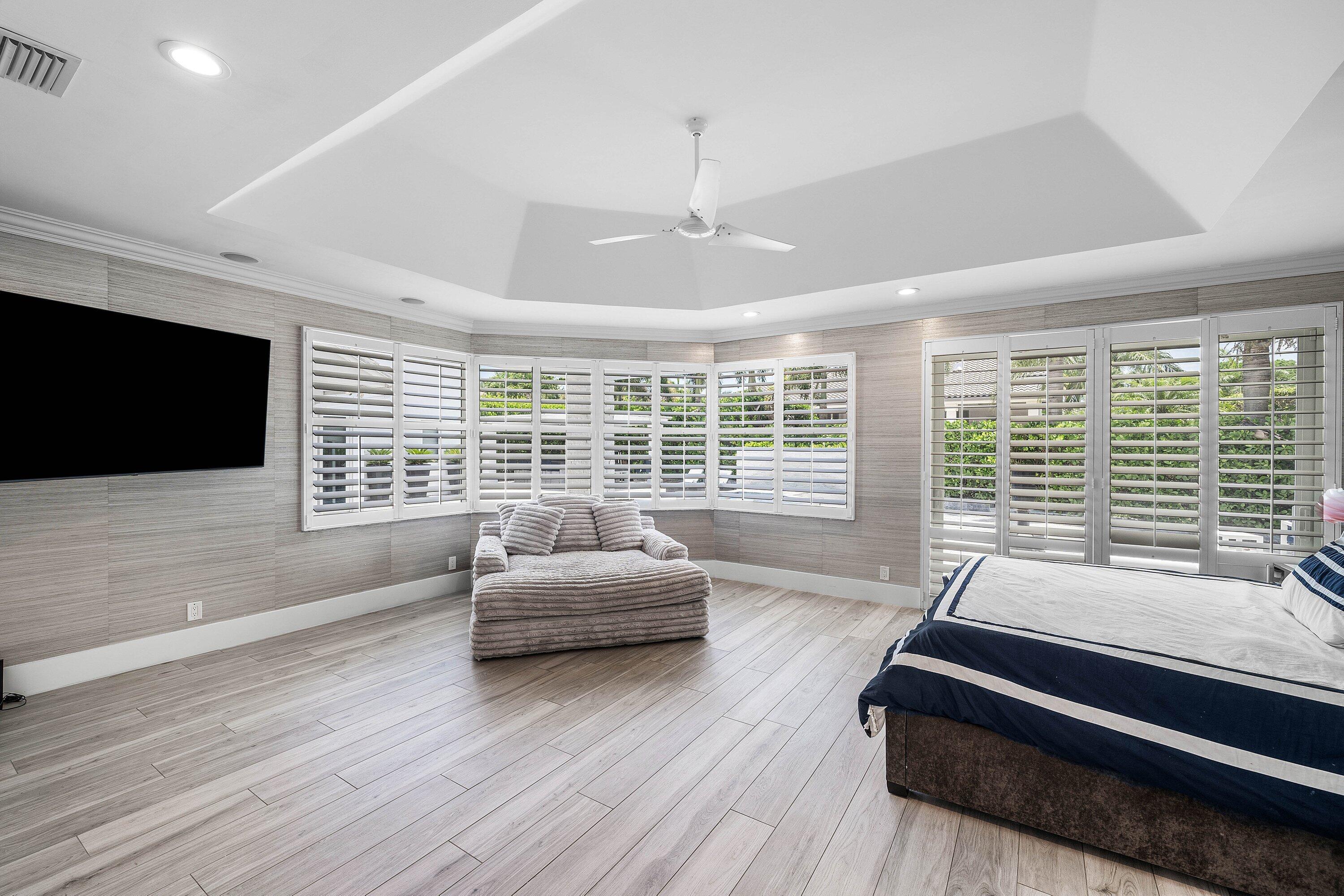 3828 NW 53rd Street