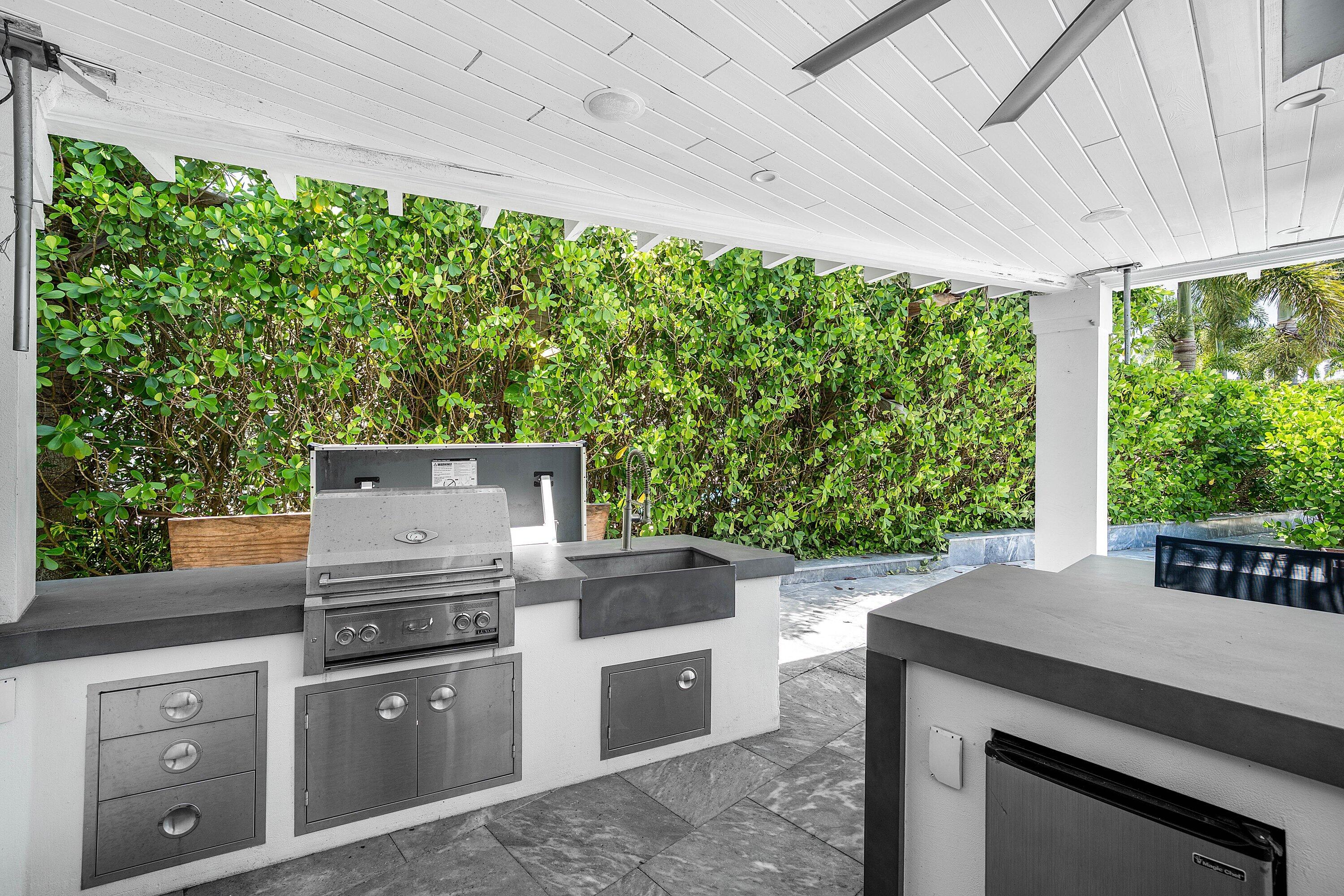 3828 NW 53rd Street