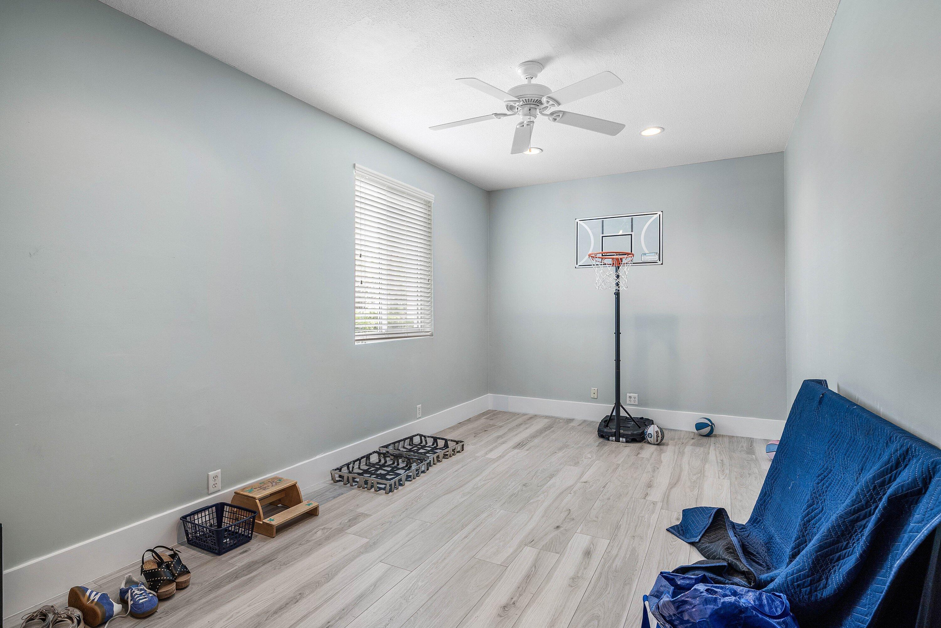 3828 NW 53rd Street