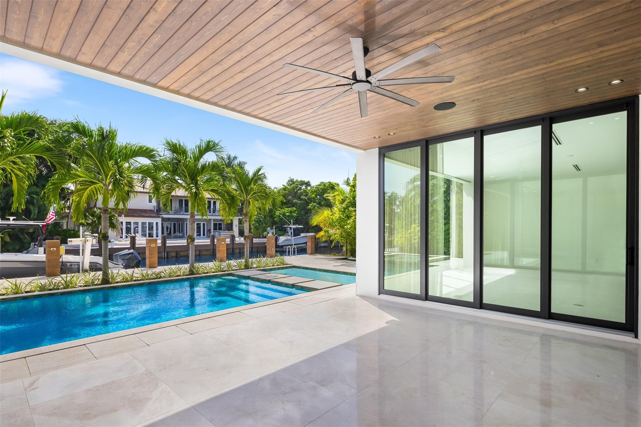 432 Coconut Isle Drive