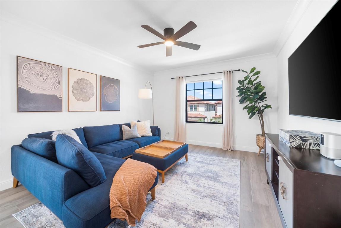 12270 N Baypoint Cir