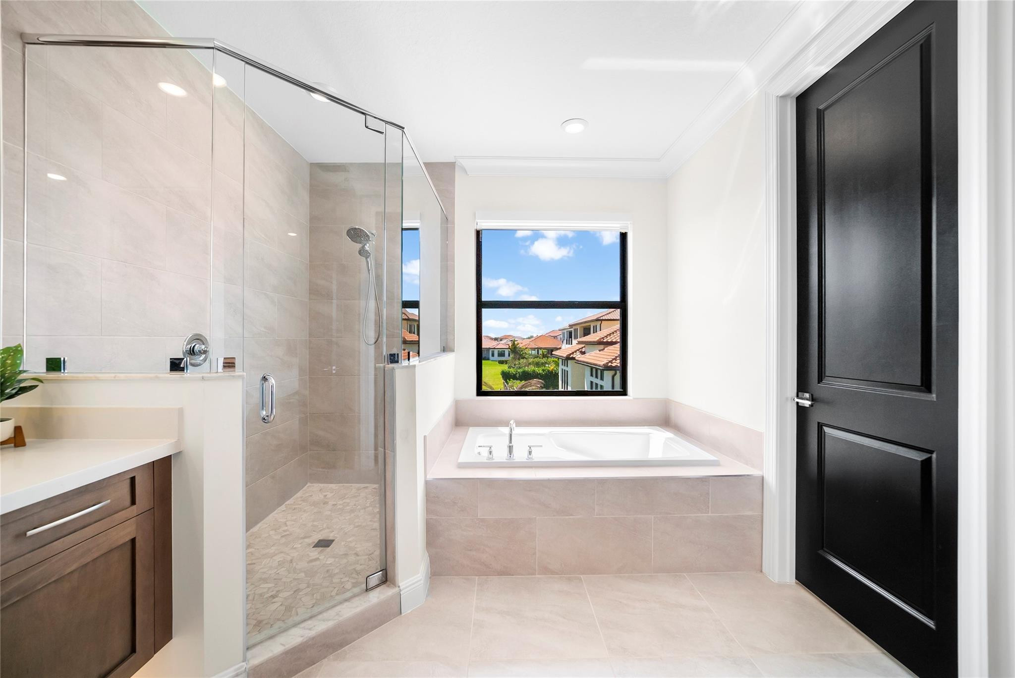 12270 N Baypoint Cir