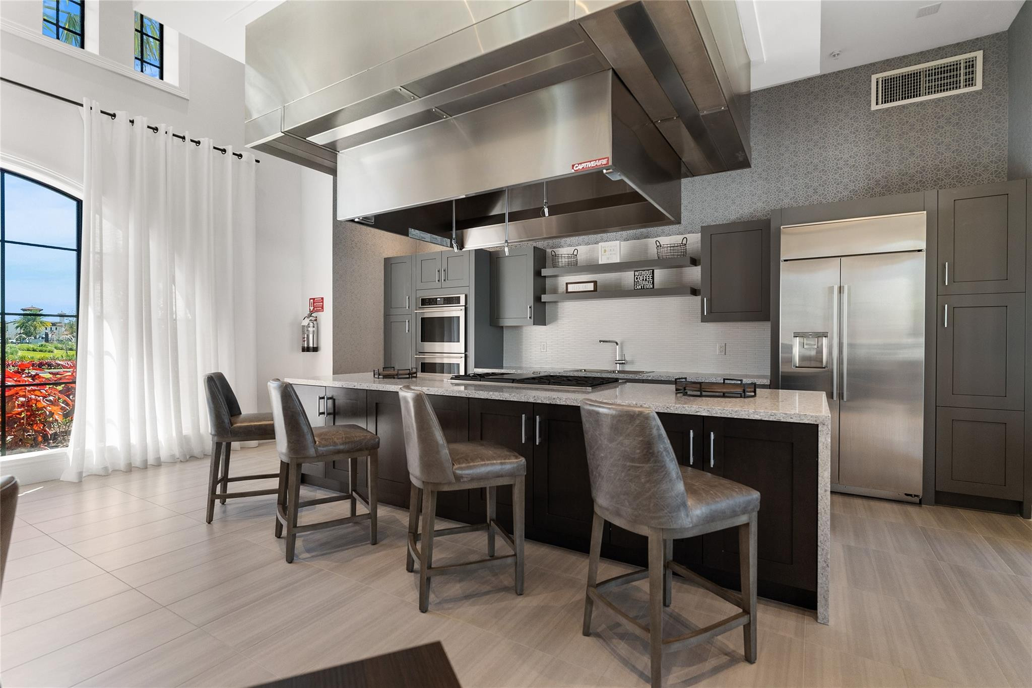 12270 N Baypoint Cir