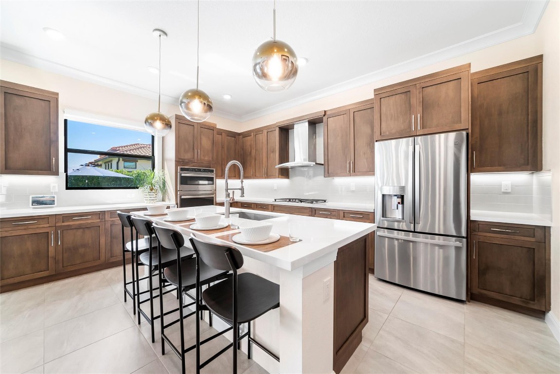 12270 N Baypoint Cir