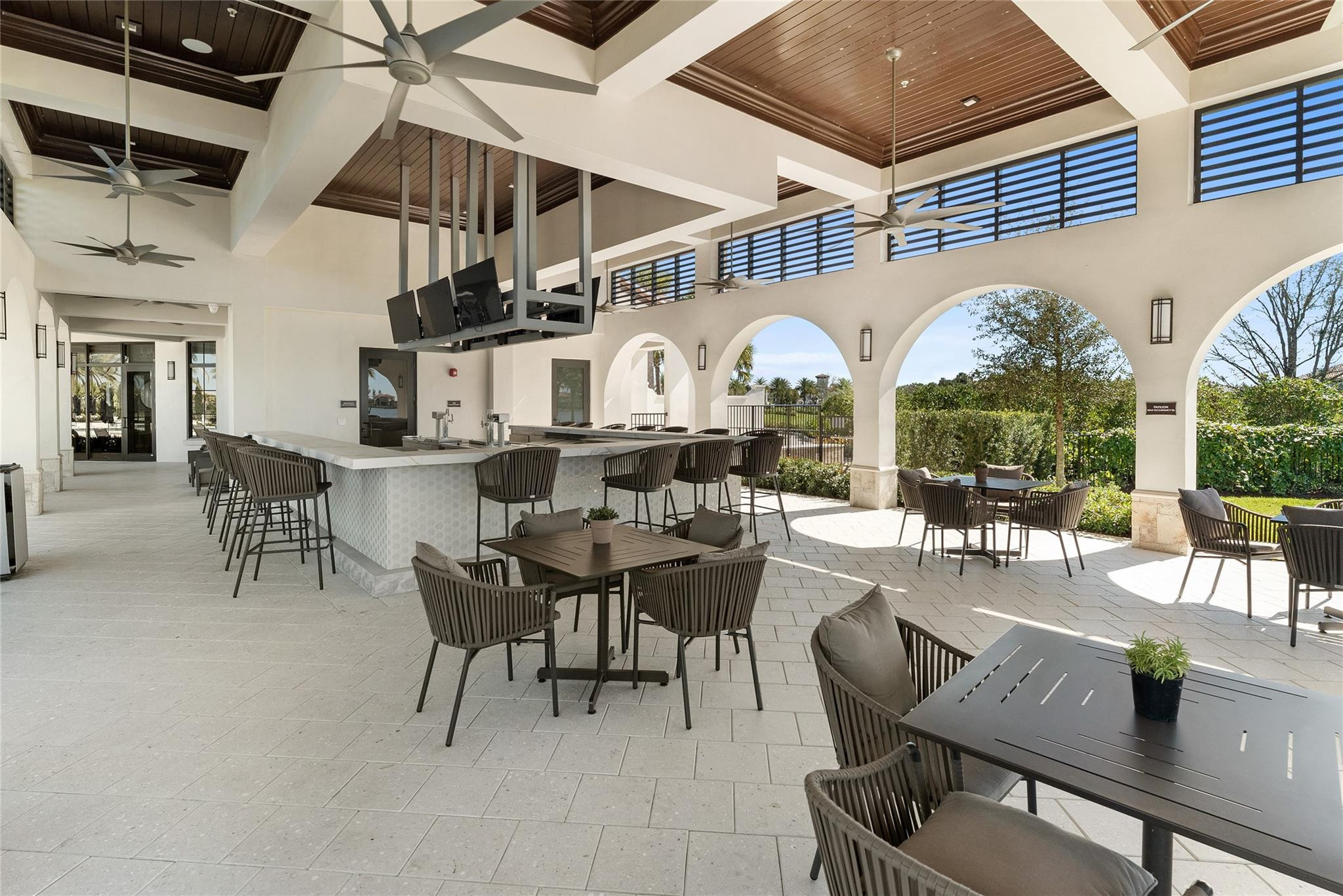 12270 N Baypoint Cir