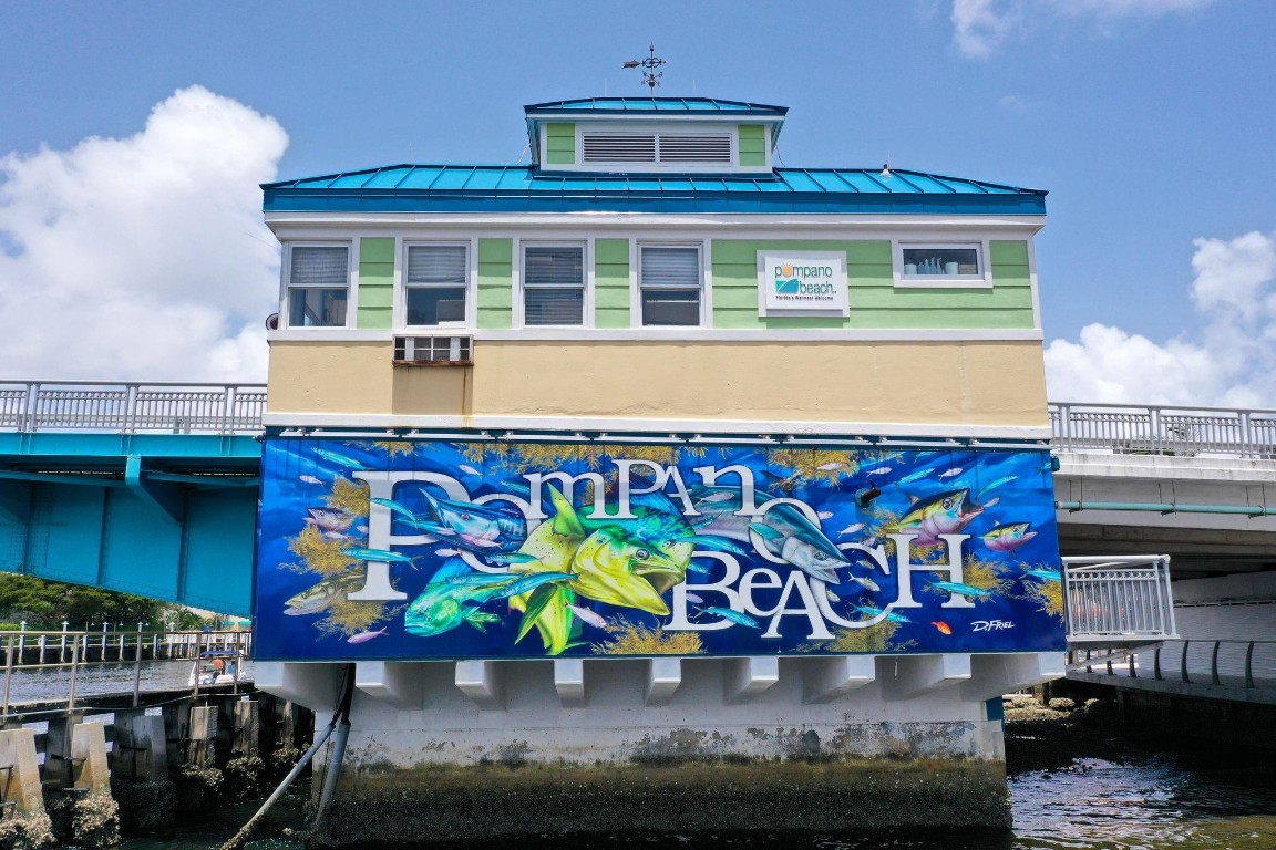 901 N Riverside Dr 1D