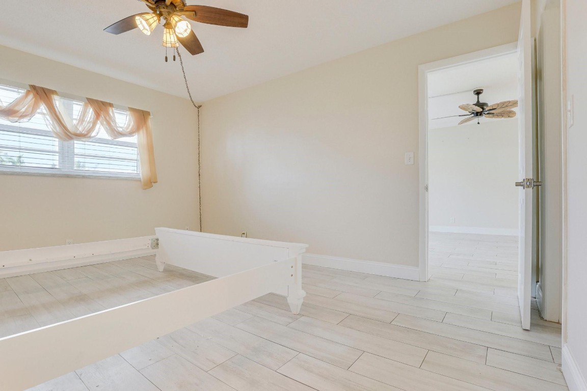 901 N Riverside Dr 1D