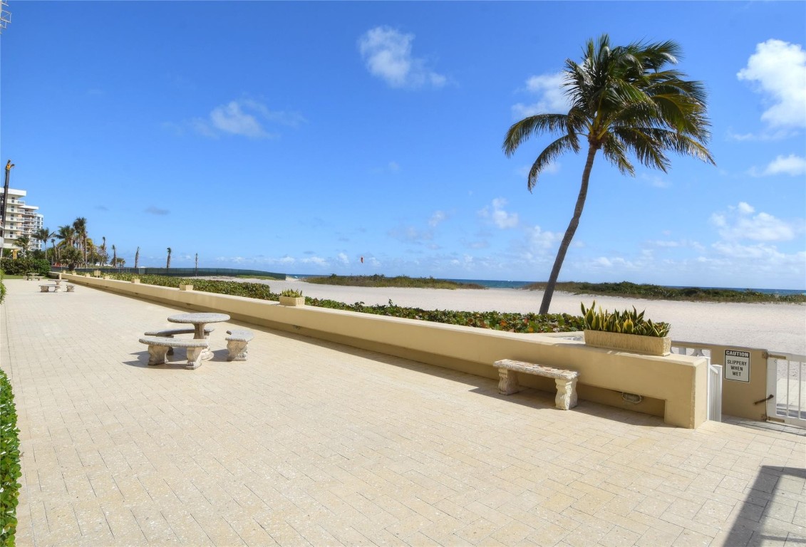 1012 N Ocean Blvd 807