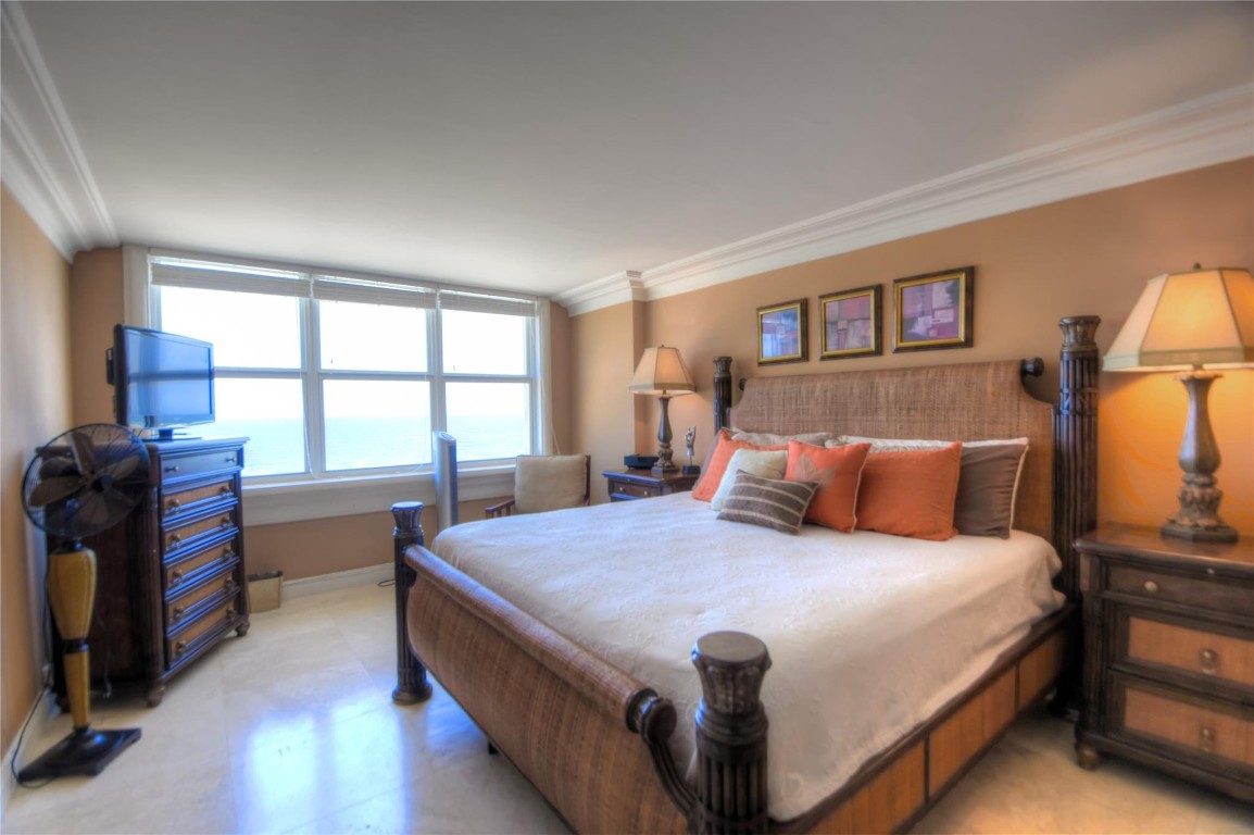 1012 N Ocean Blvd 807