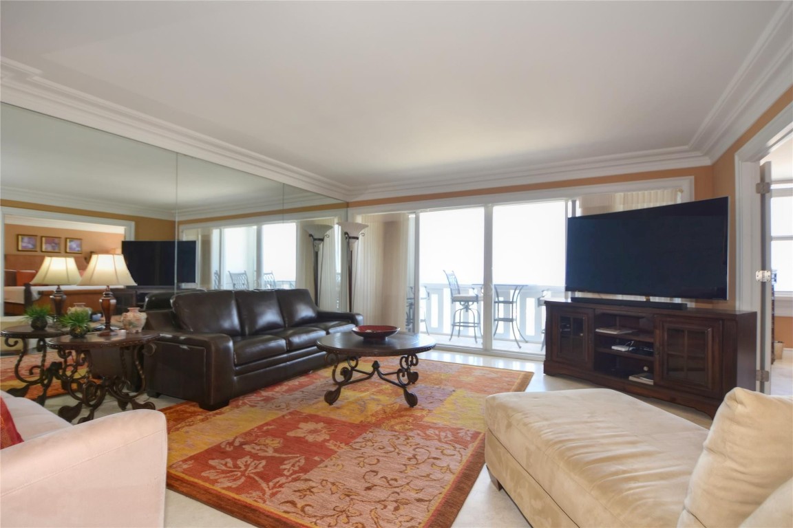 1012 N Ocean Blvd 807