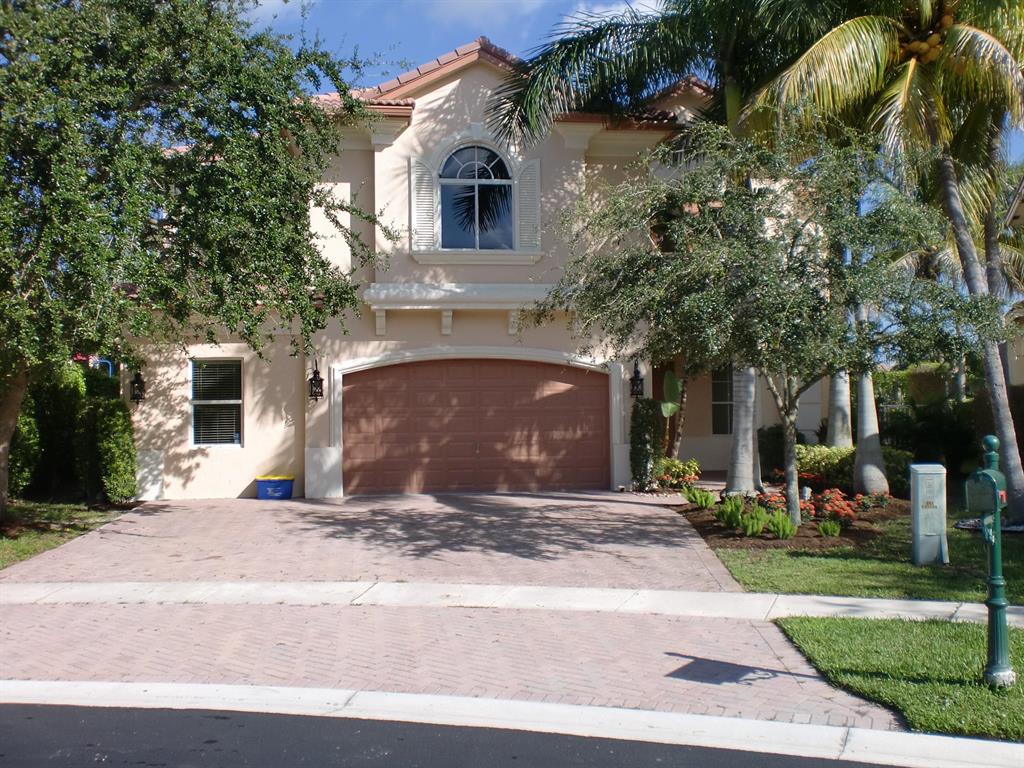 21175 La Vista Circle