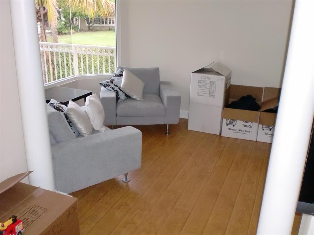 21175 La Vista Circle