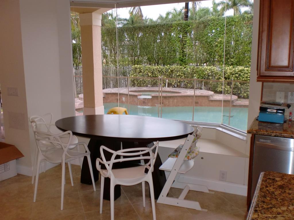 21175 La Vista Circle