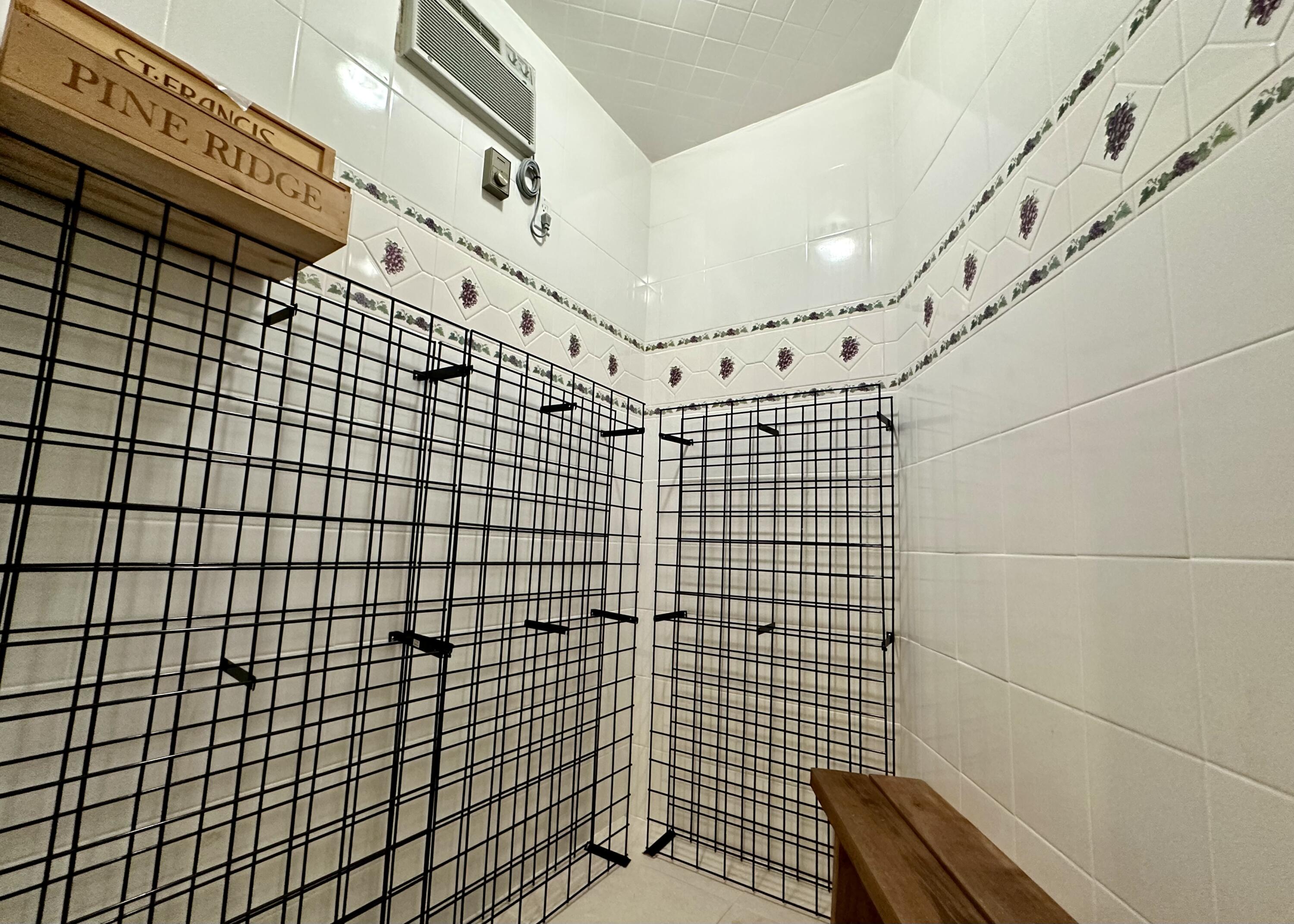 2584 Avenue Au Soleil