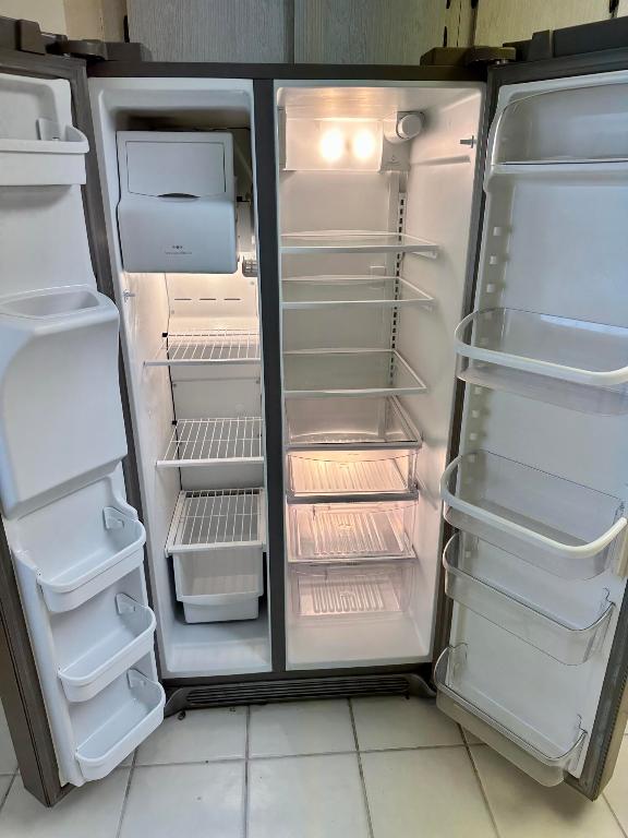 7076 Huntington Lane 102