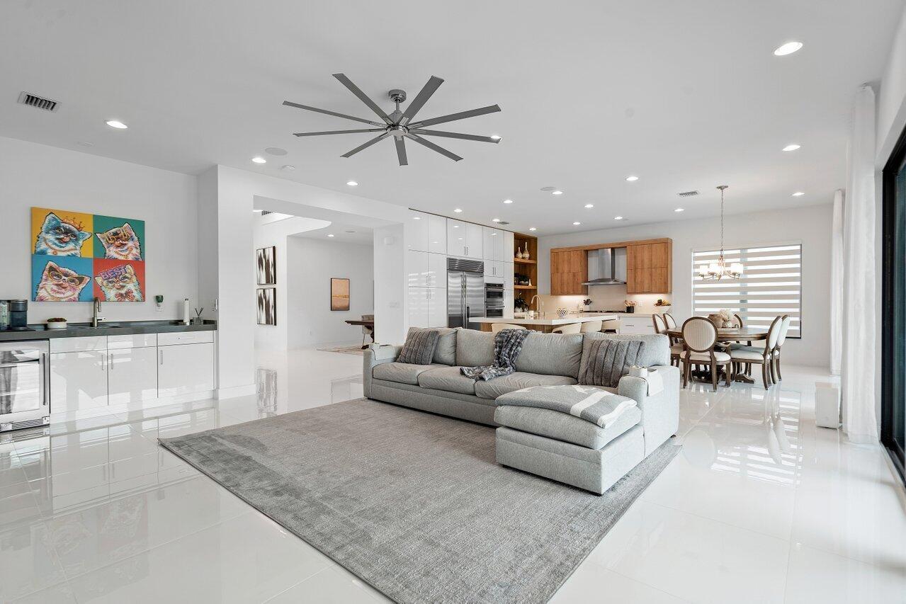 17166 Wandering Wave Avenue