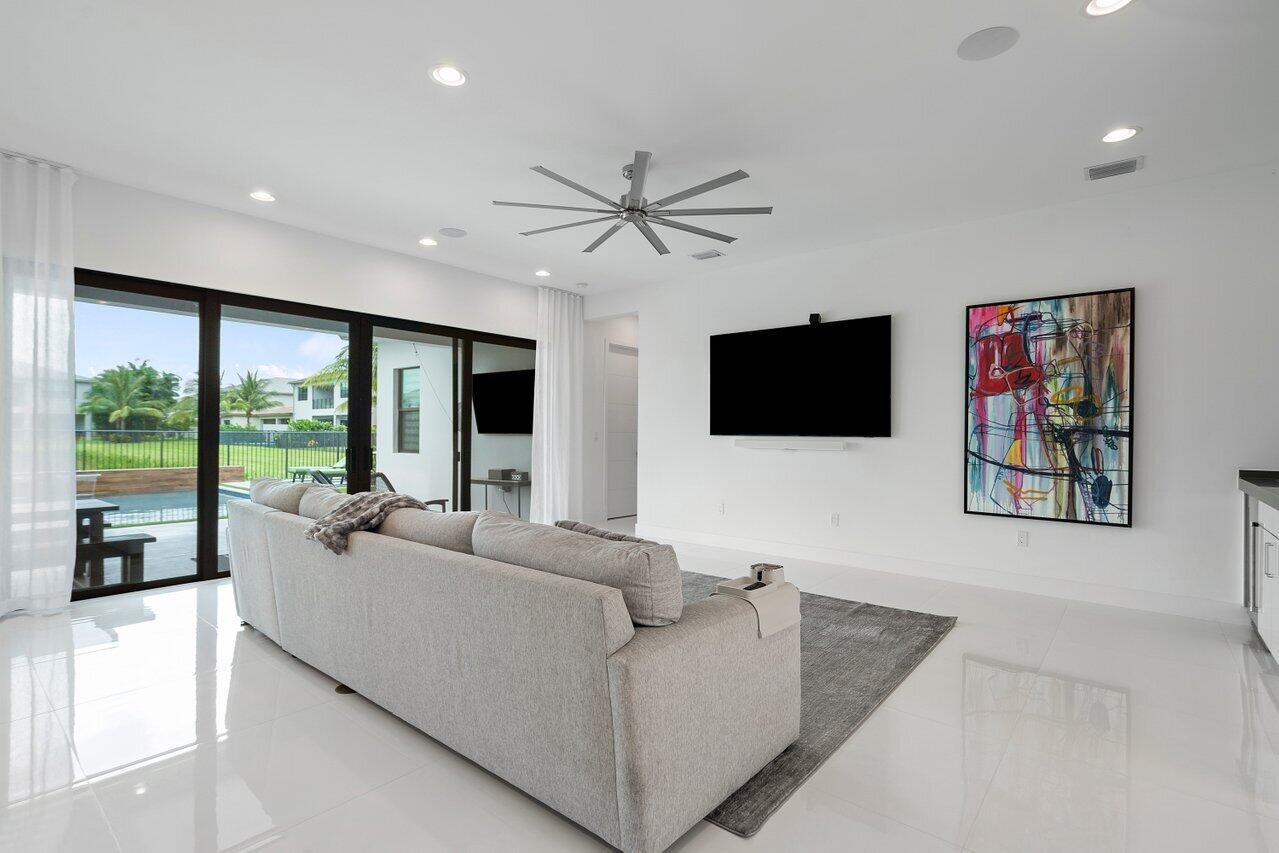 17166 Wandering Wave Avenue