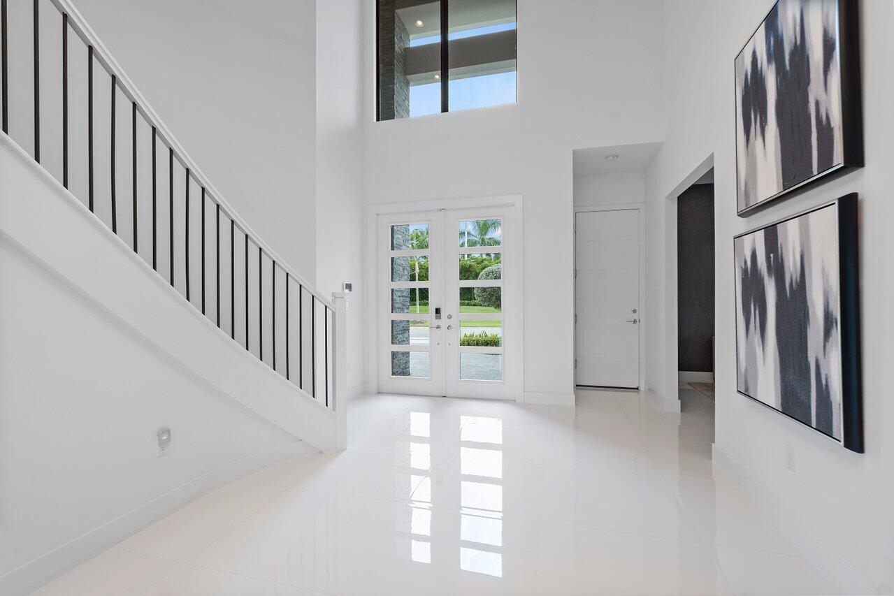 17166 Wandering Wave Avenue