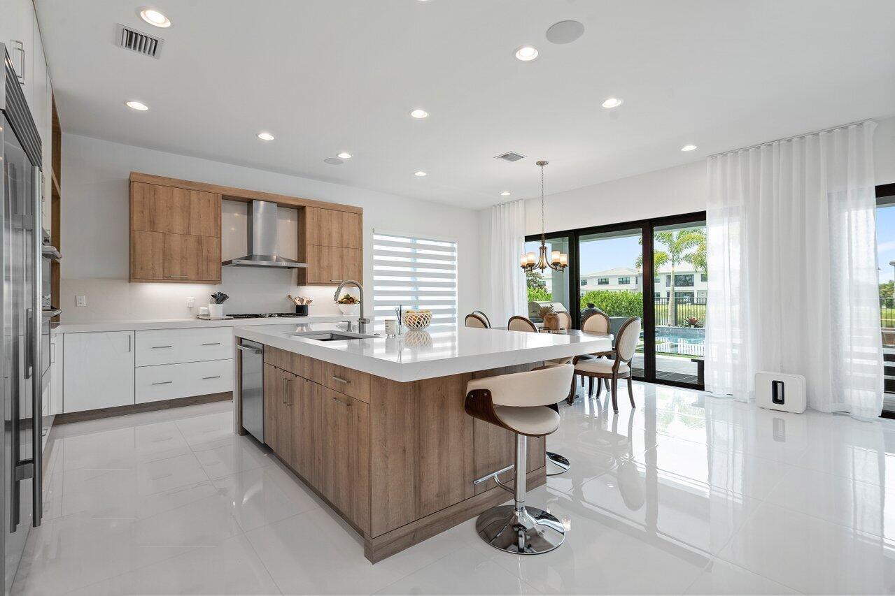 17166 Wandering Wave Avenue