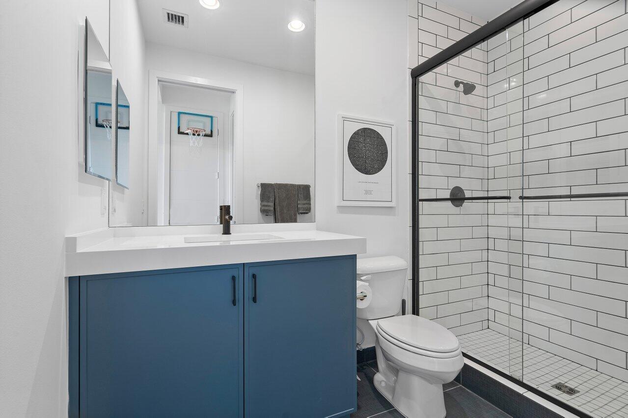 17166 Wandering Wave Avenue