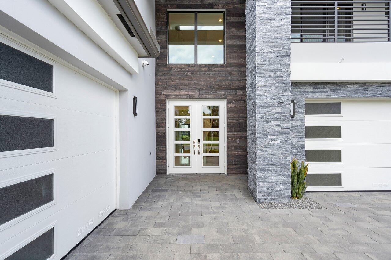 17166 Wandering Wave Avenue