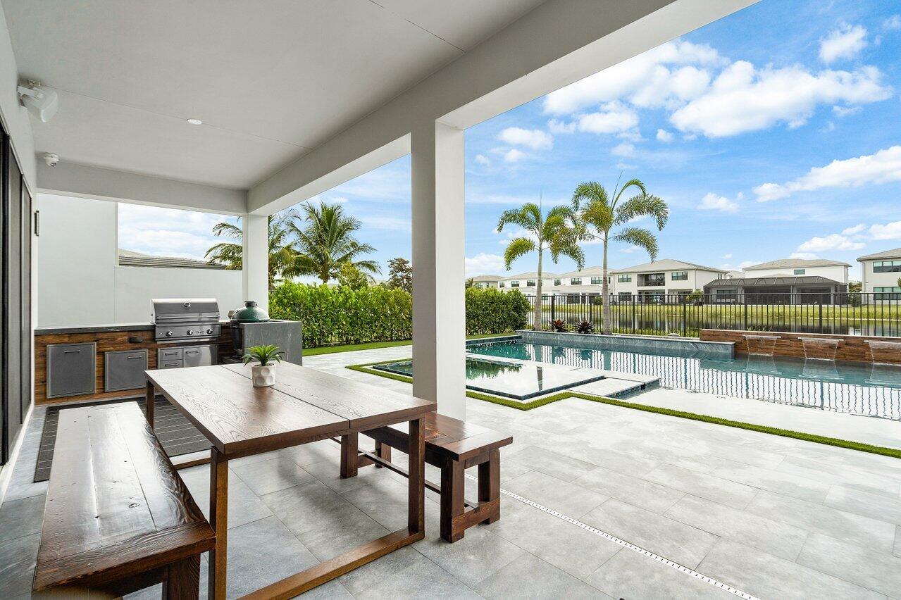 17166 Wandering Wave Avenue