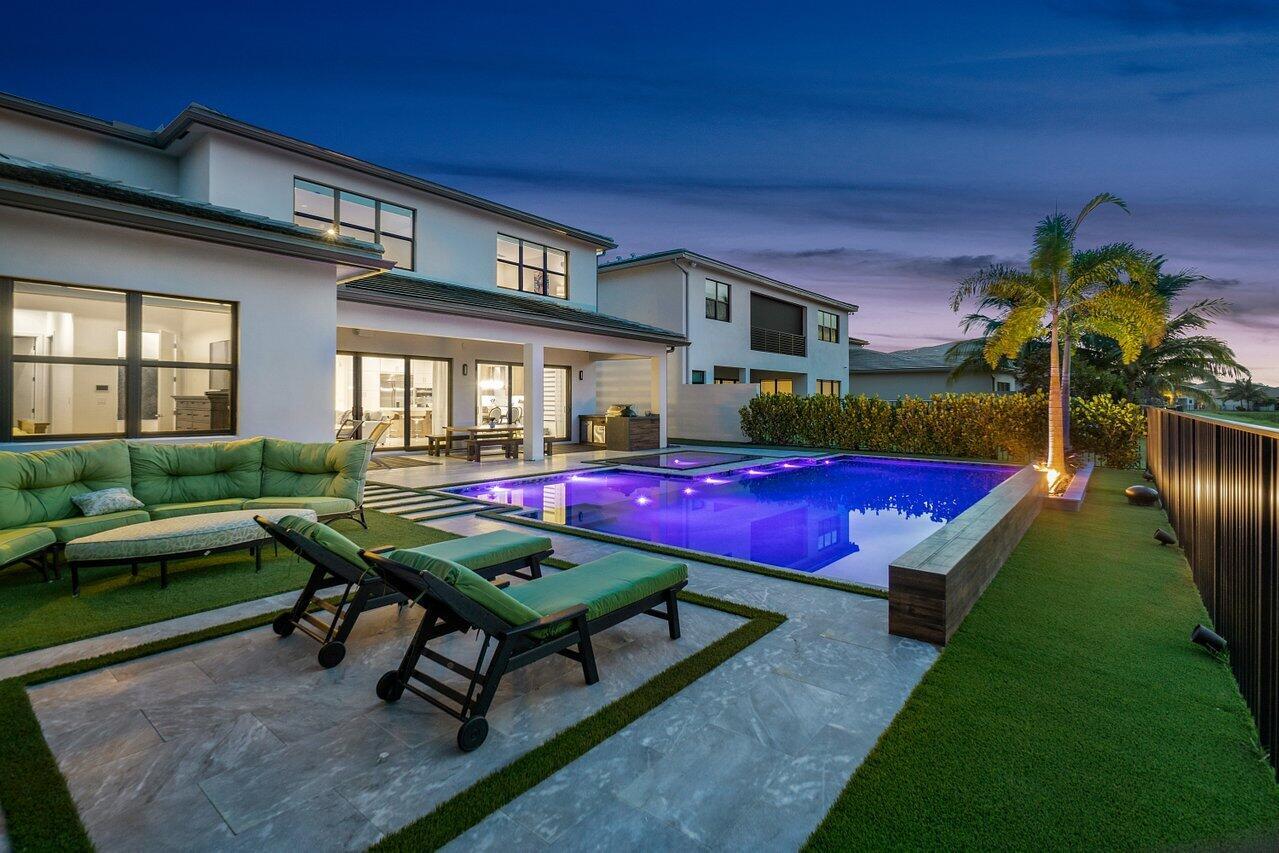 17166 Wandering Wave Avenue