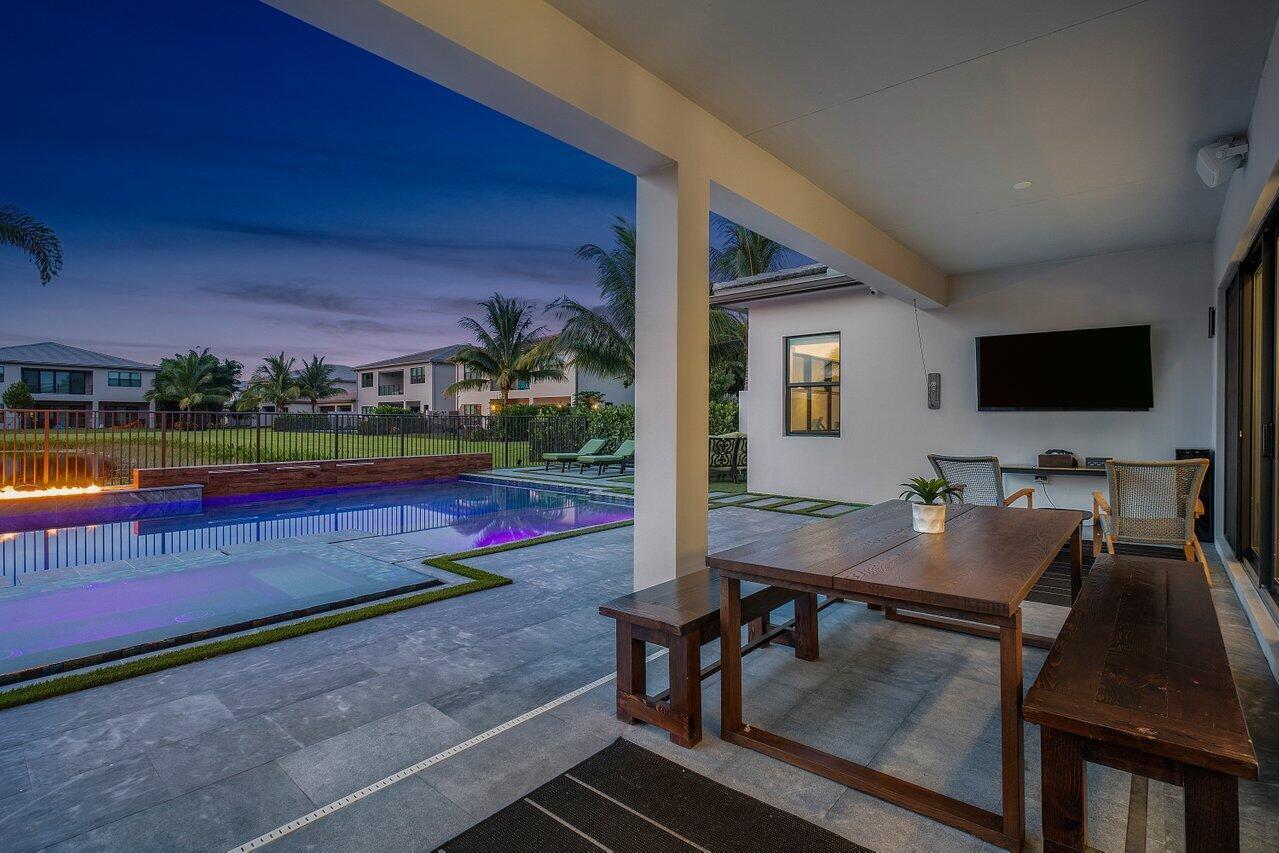 17166 Wandering Wave Avenue