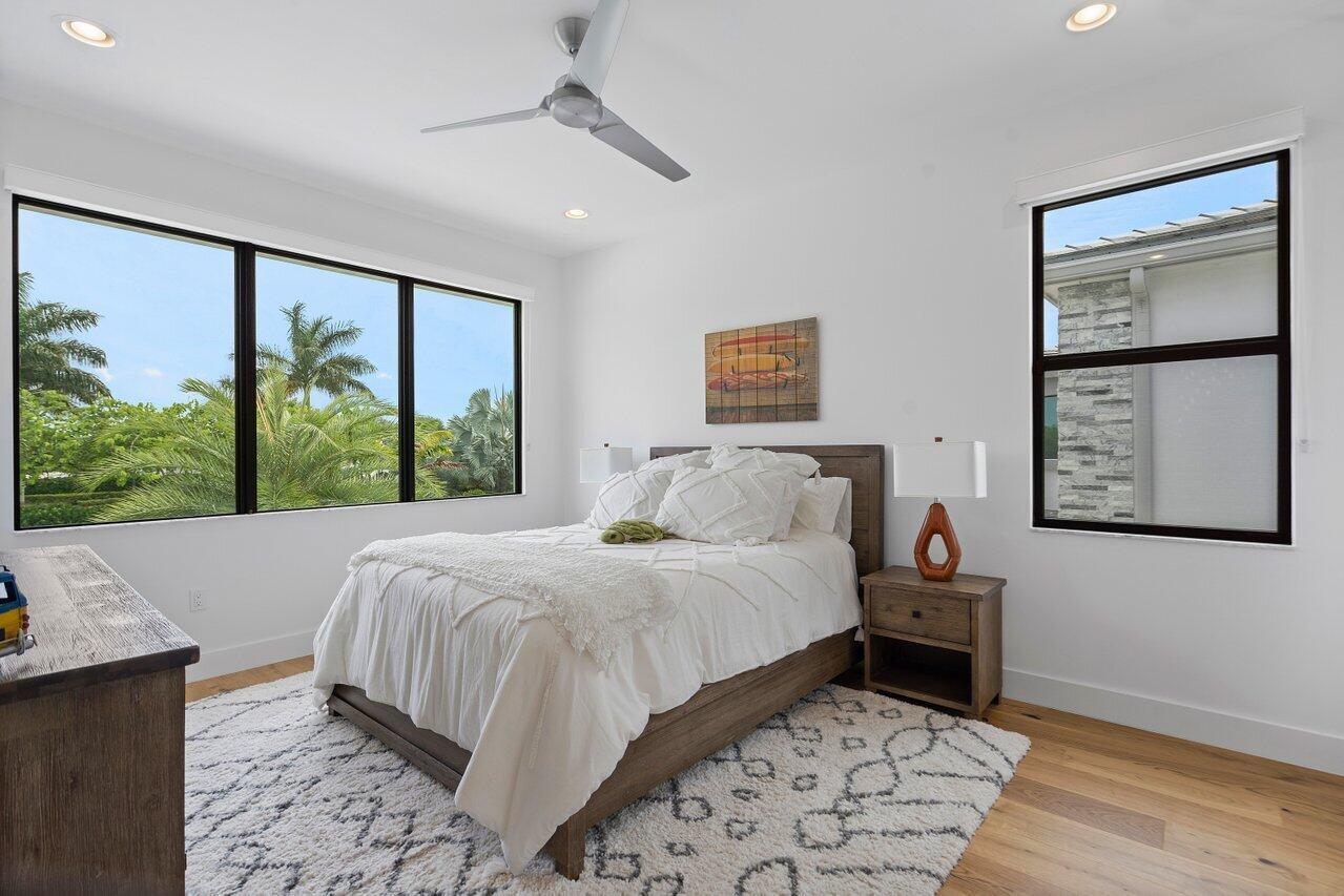 17166 Wandering Wave Avenue