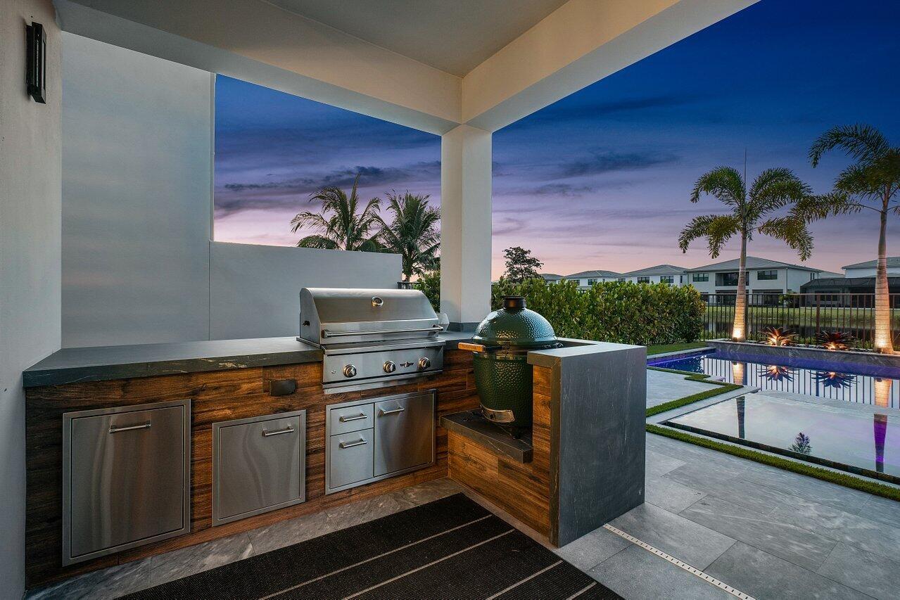 17166 Wandering Wave Avenue