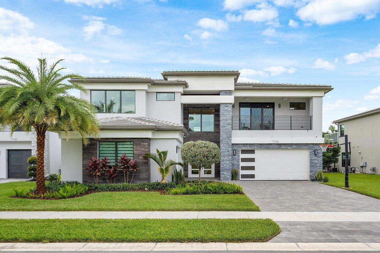 17166 Wandering Wave Avenue