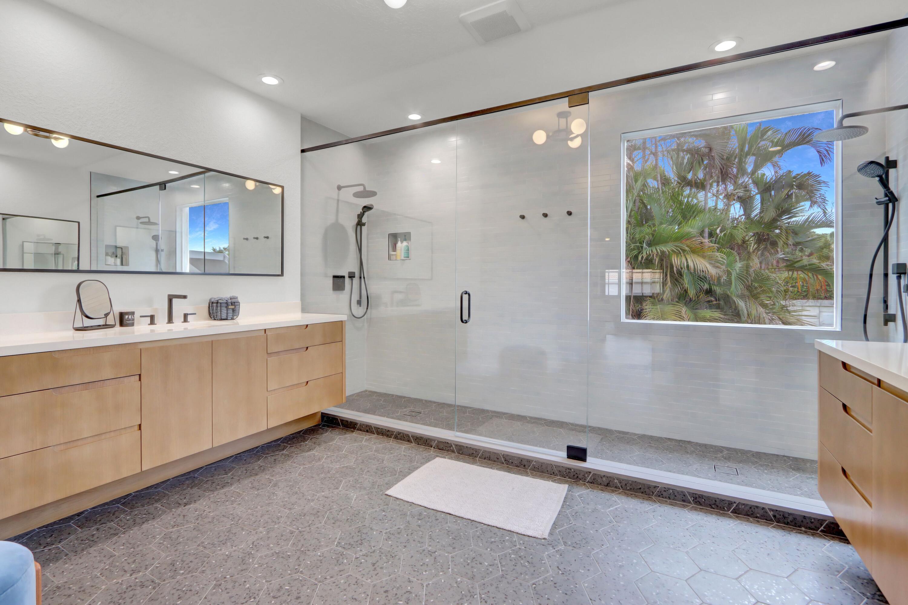 6515 NW 43rd Terrace