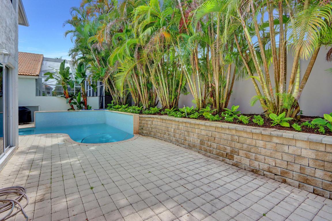 6515 NW 43rd Terrace