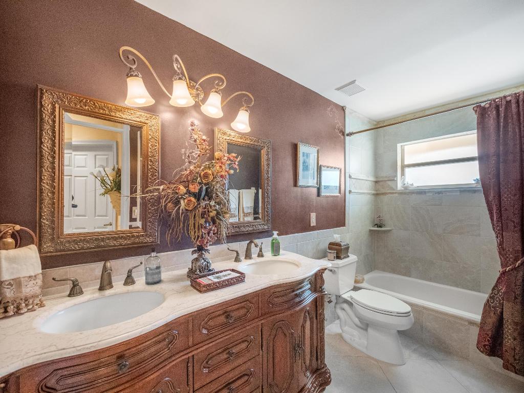 5864 Wedgewood Village Circle