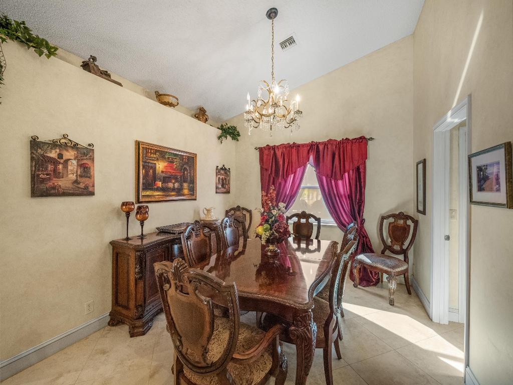 5864 Wedgewood Village Circle