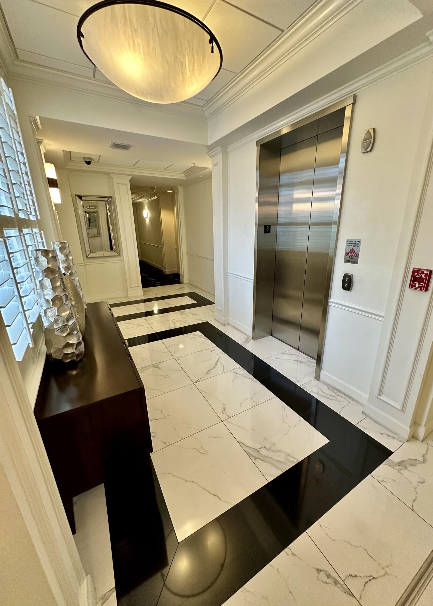 200 NE 2nd Avenue 312