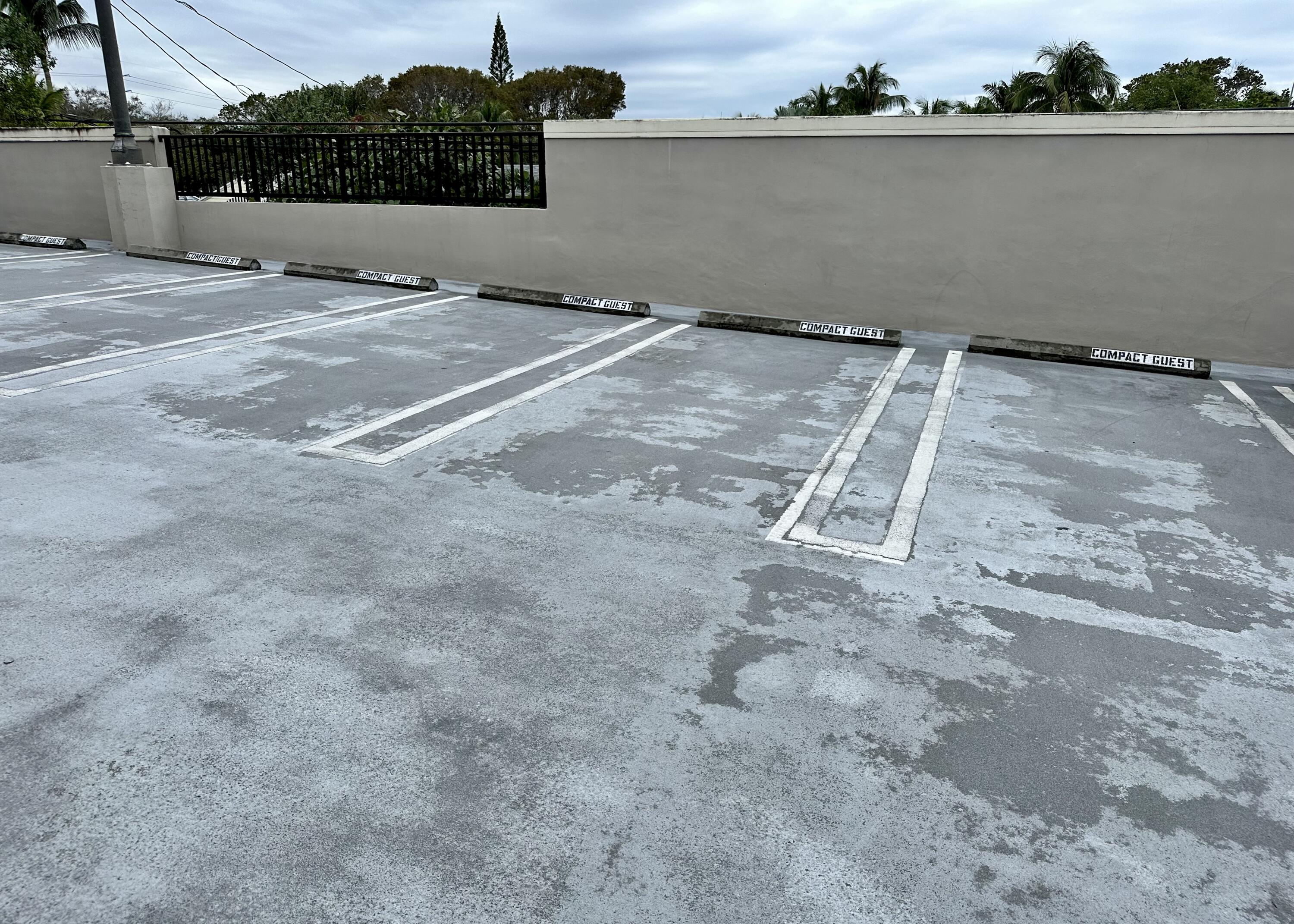 200 NE 2nd Avenue 312