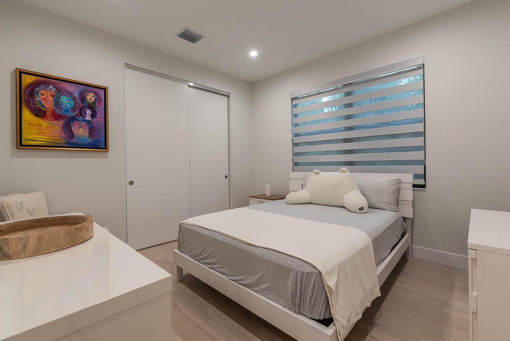 17230 Windy Pointe Lane