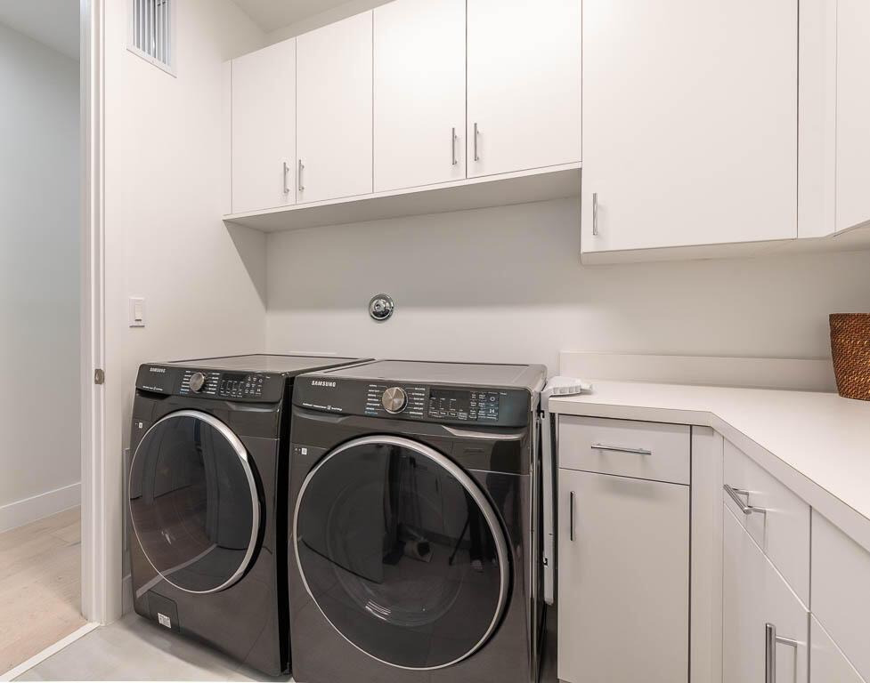 17230 Windy Pointe Lane