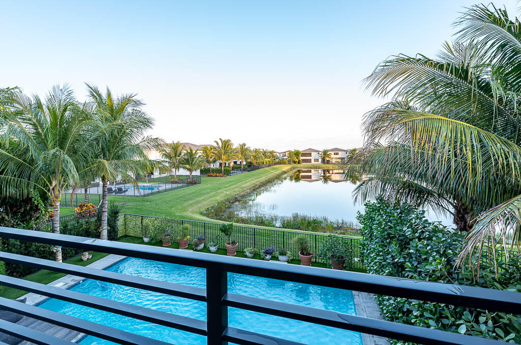 17230 Windy Pointe Lane