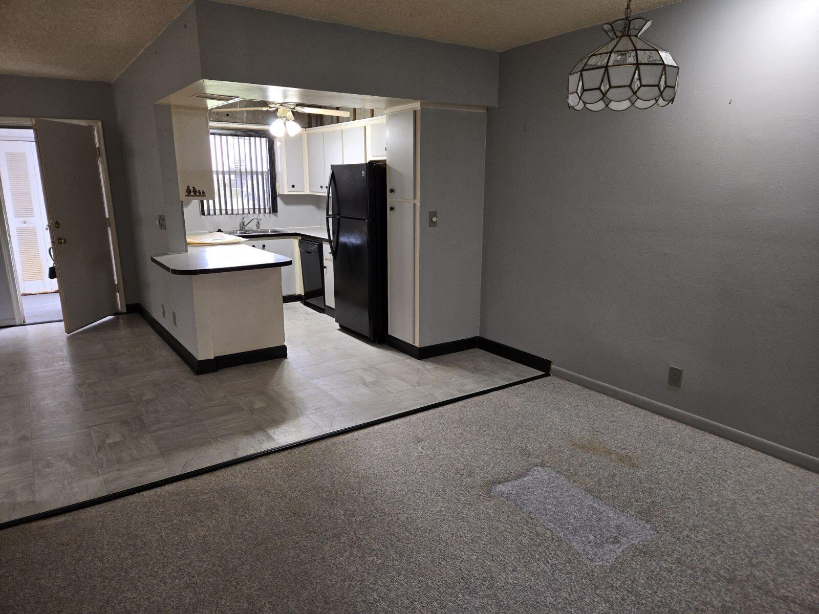 8406 W Sample Road 128