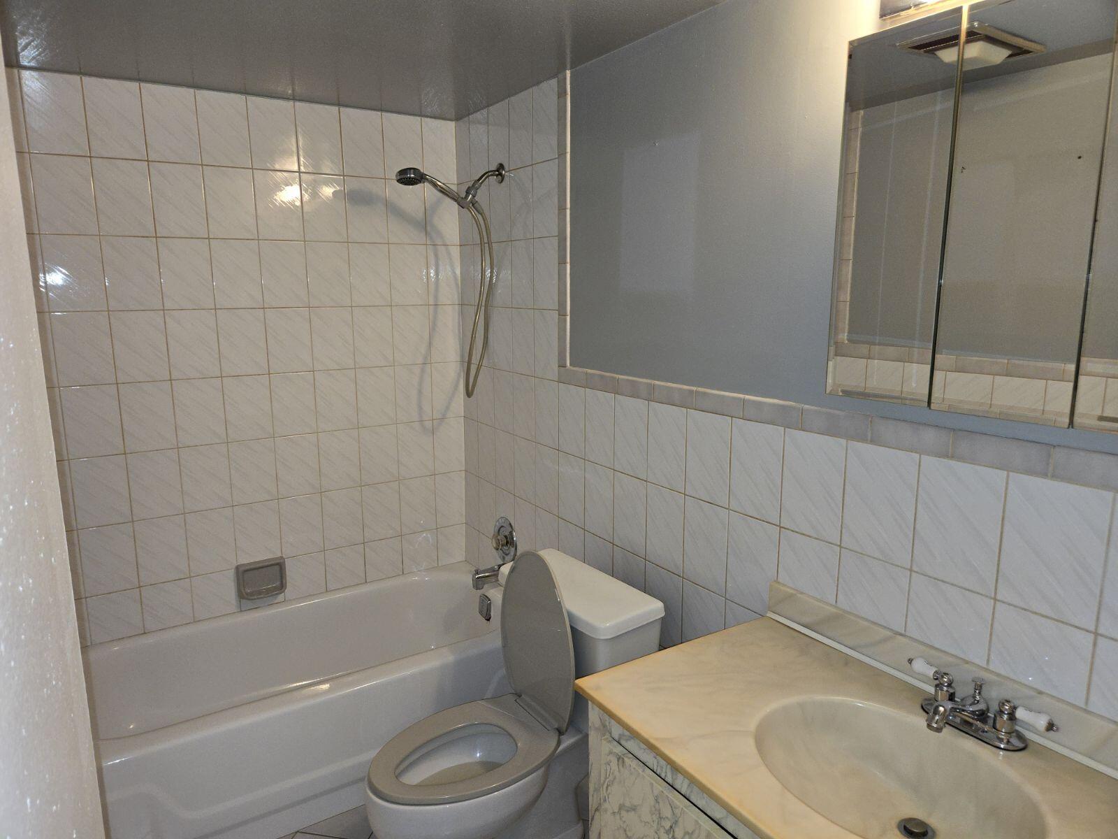 8406 W Sample Road 128