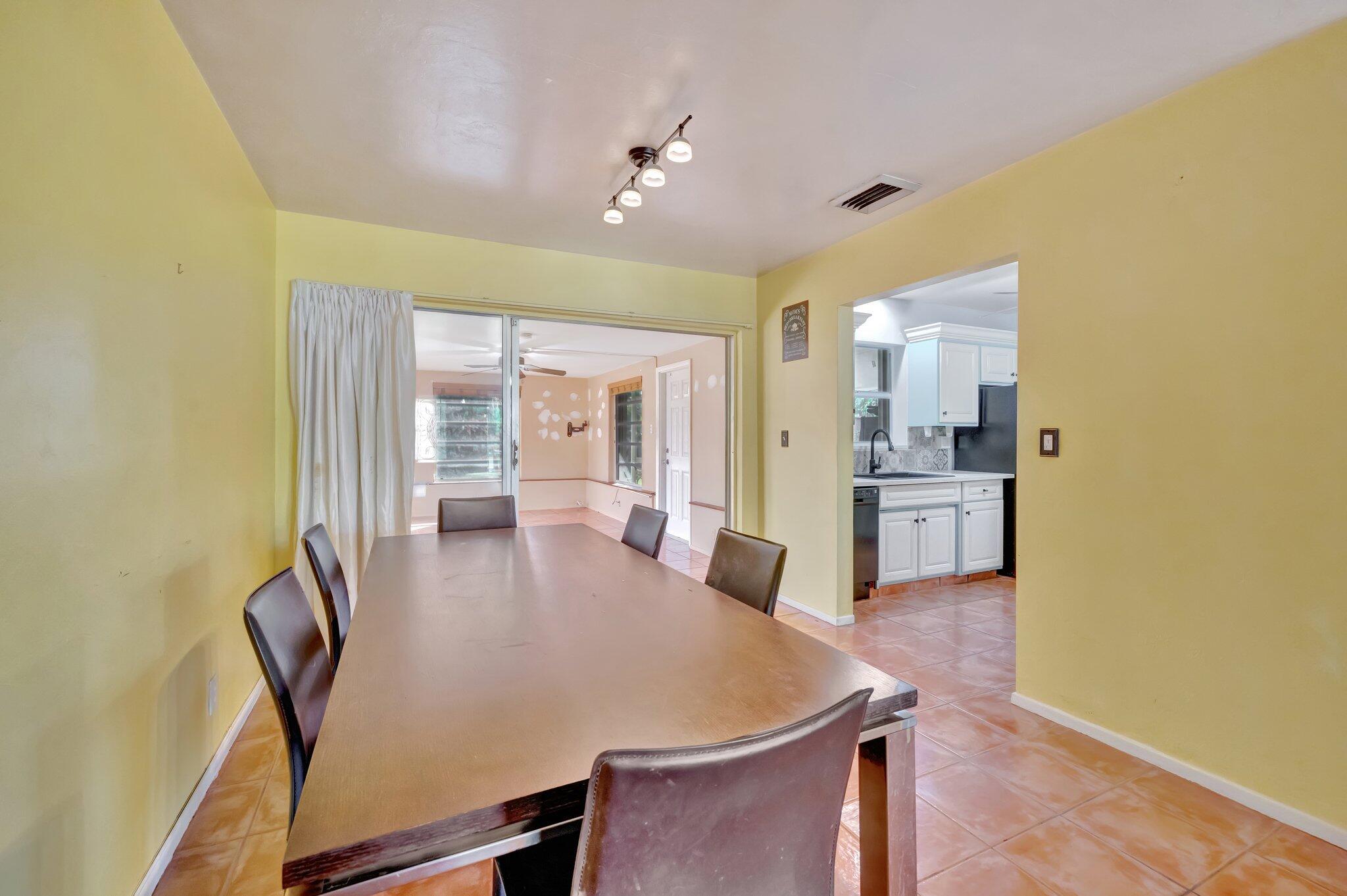 2150 NE 53rd Street