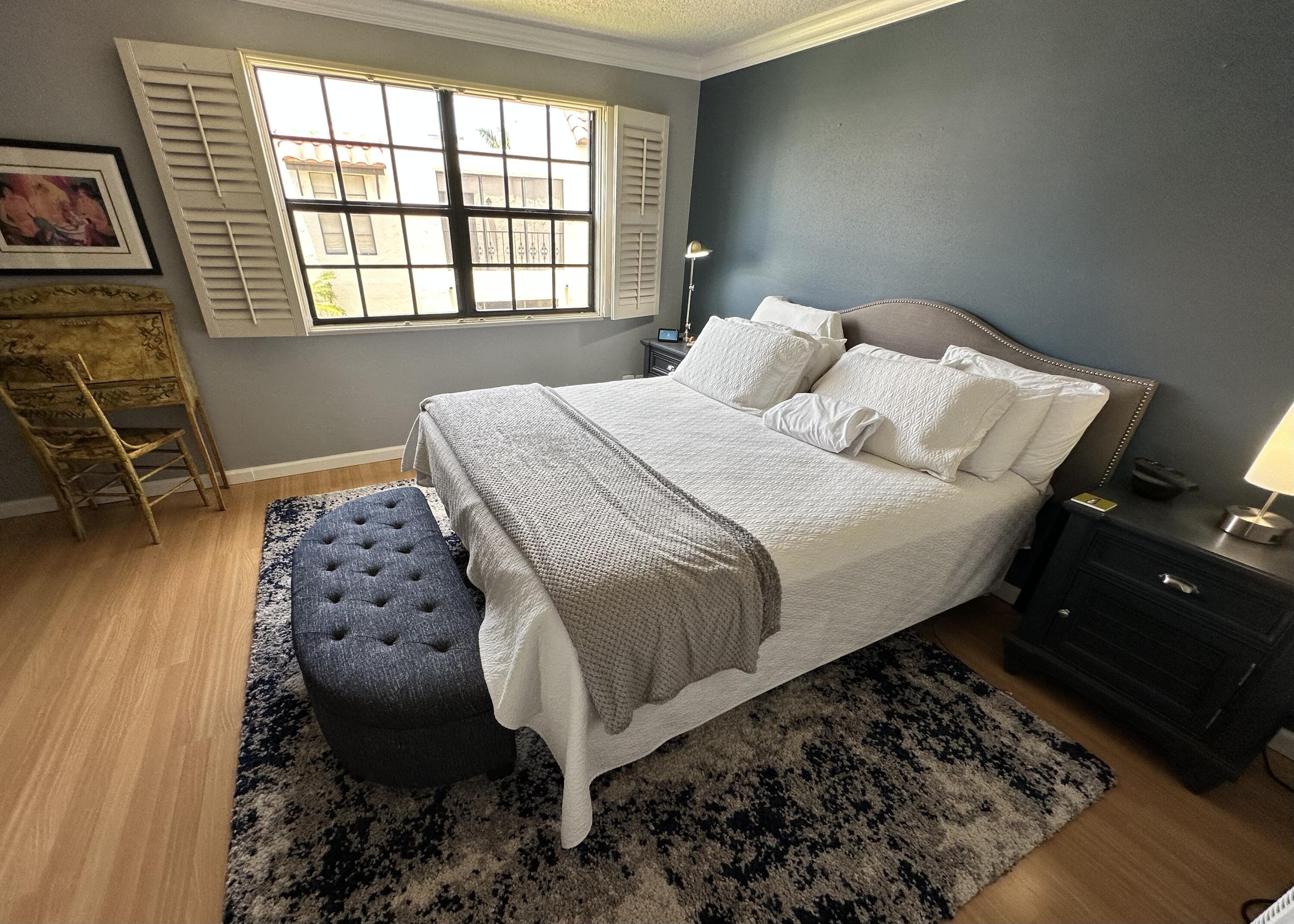 200 S Ocean Boulevard B-124