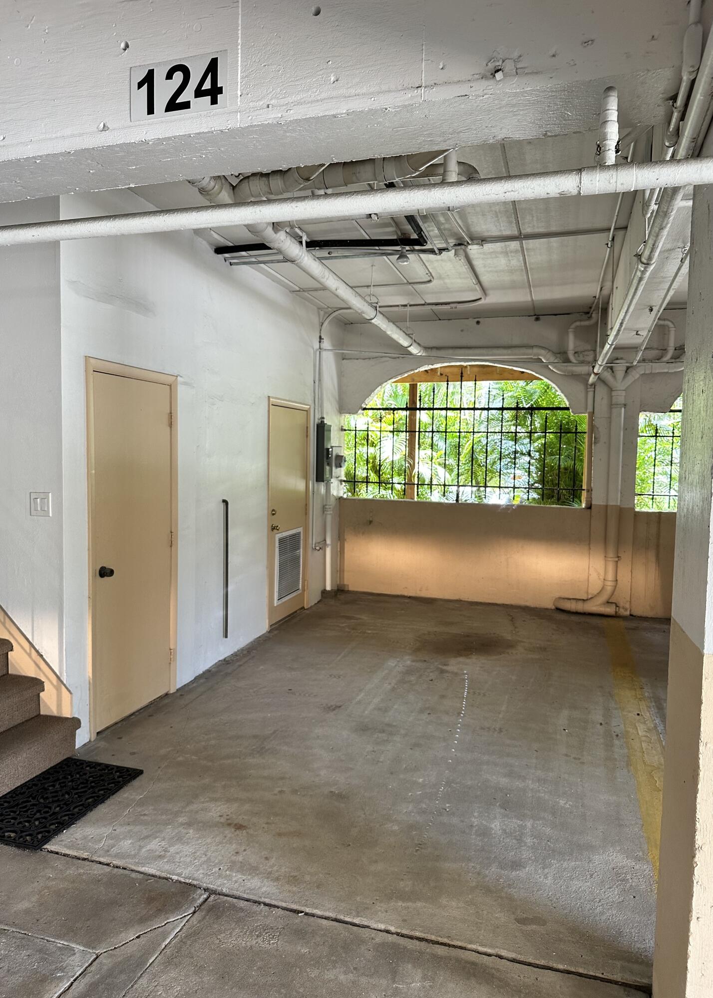 200 S Ocean Boulevard B-124