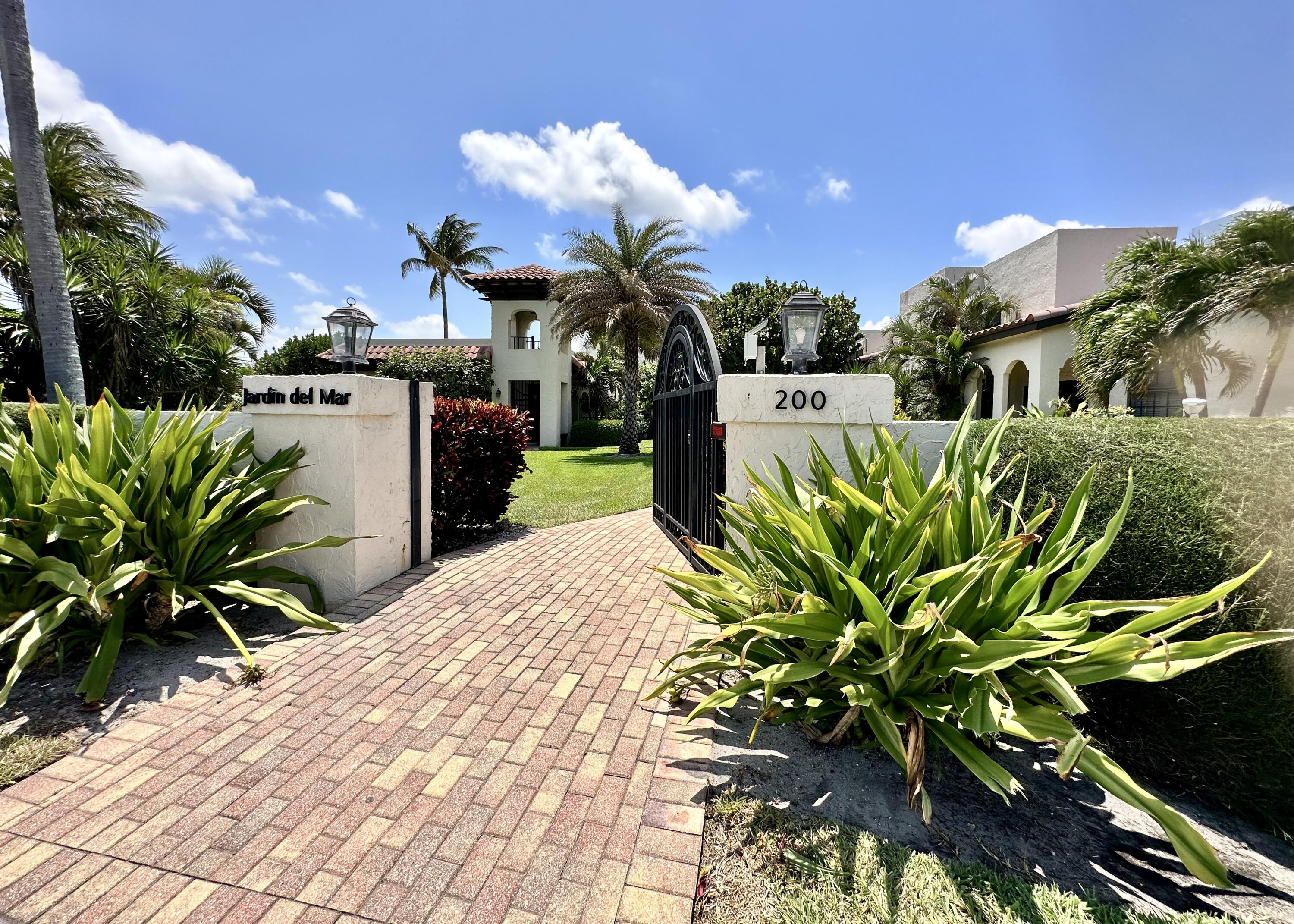 200 S Ocean Boulevard B-124