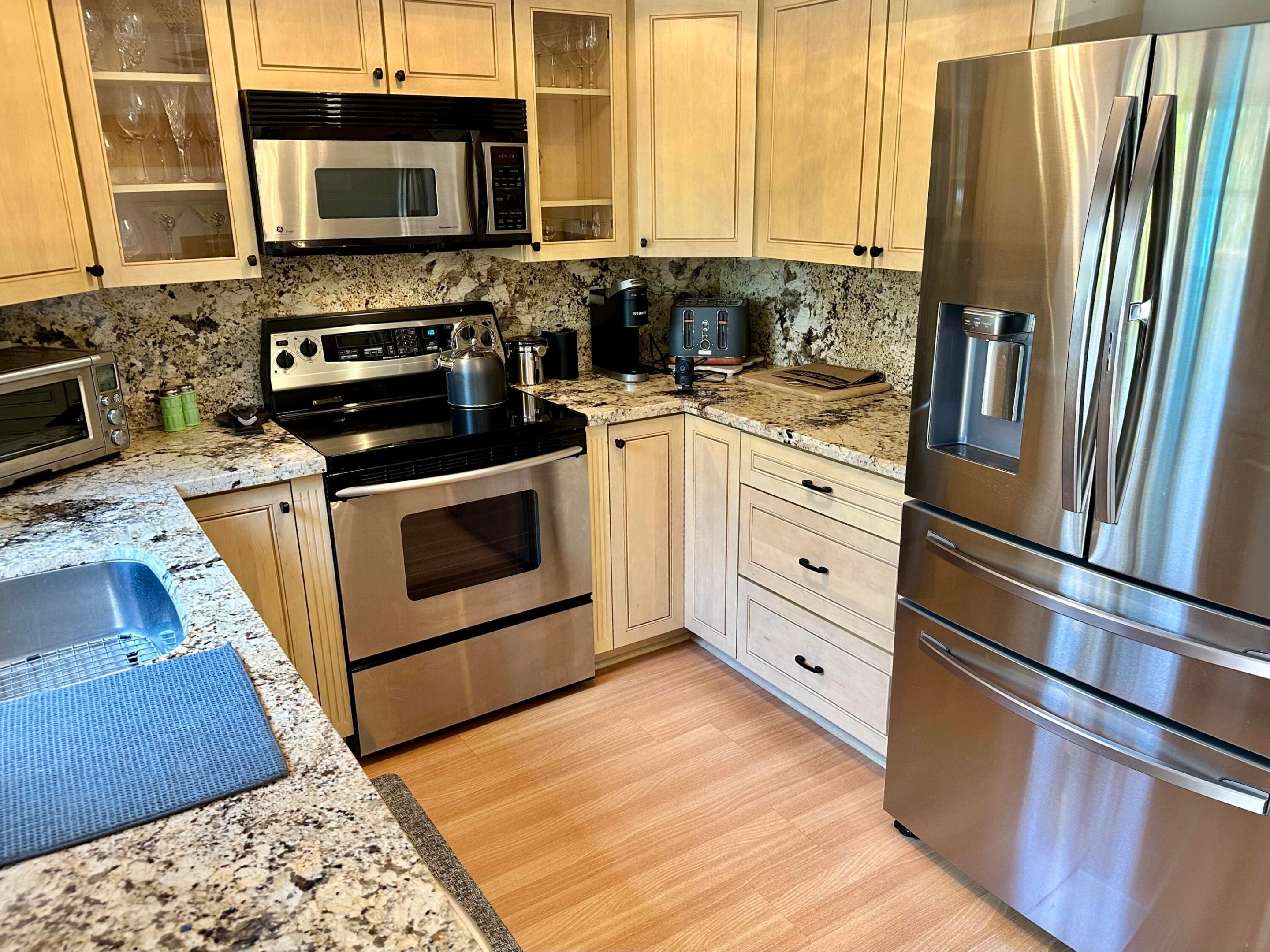 200 S Ocean Boulevard B-124